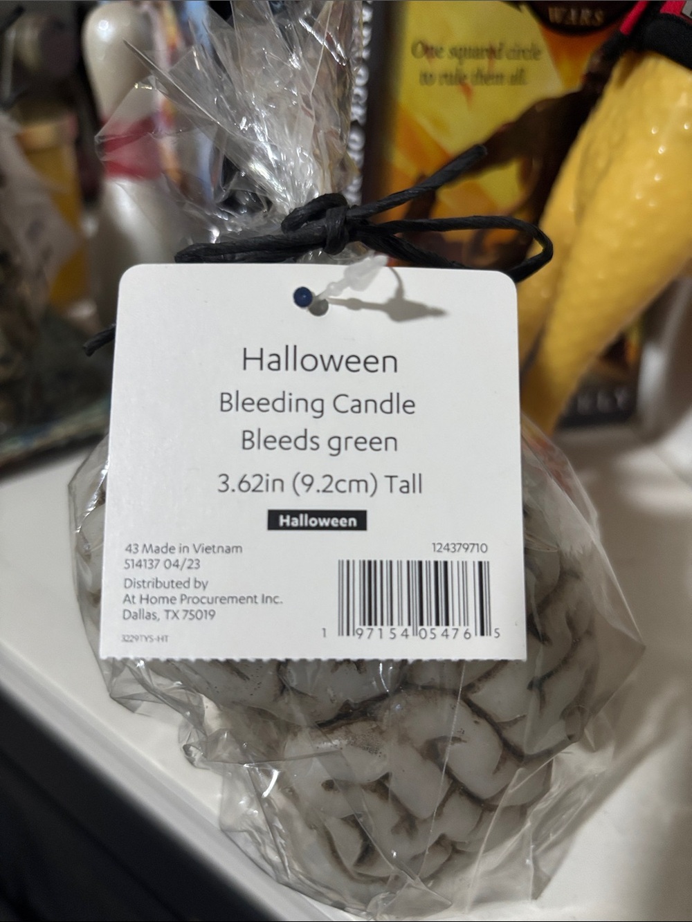 Halloween bleeding brain candle NWT Bleeds green - Picture 6 of 6